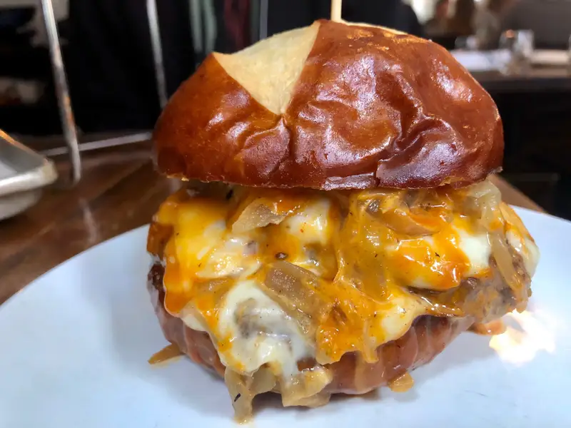 The Ultimate Guide to Burgers (and Fries) in New York (2025 Edition)