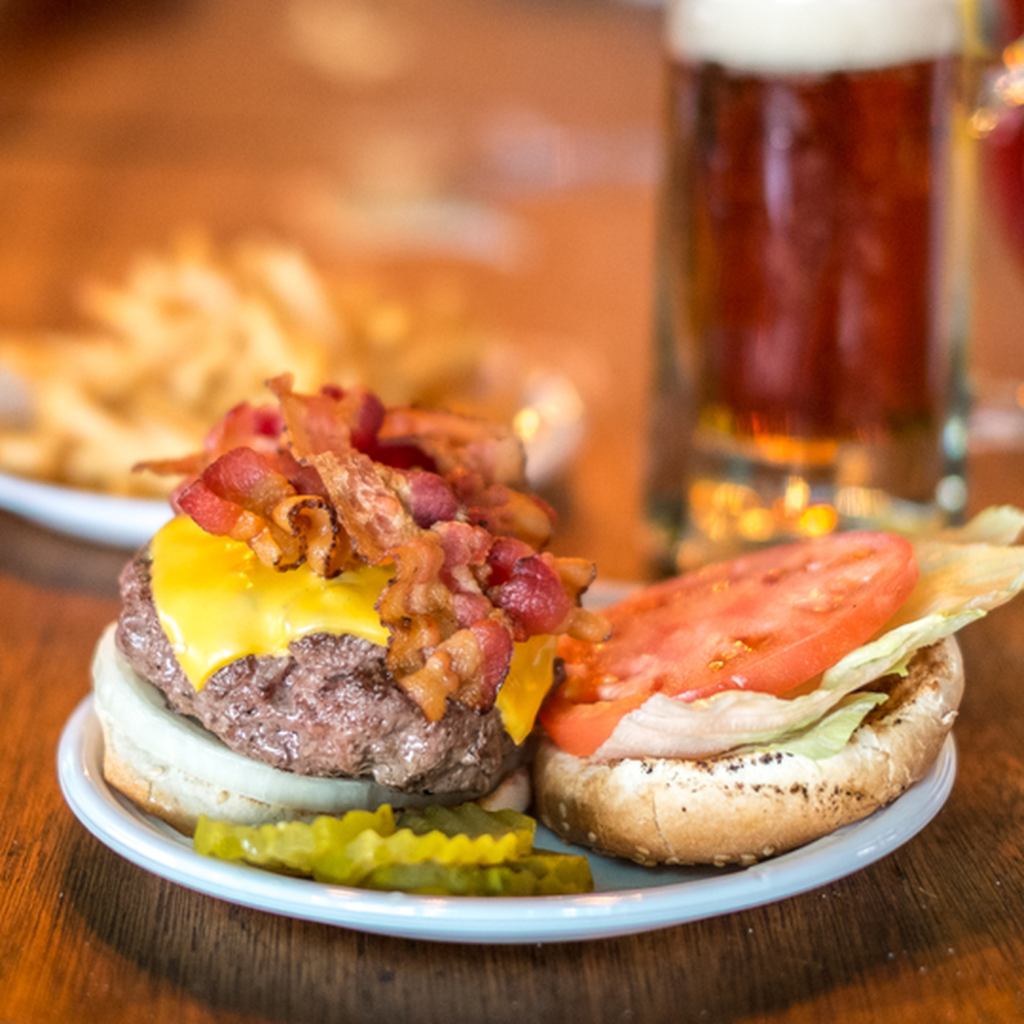 The Ultimate Guide to Burgers (and Fries) in New York (2025 Edition)